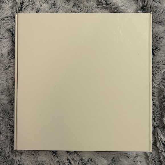 Dolce & Gabbana Box - Picture 3 of 11